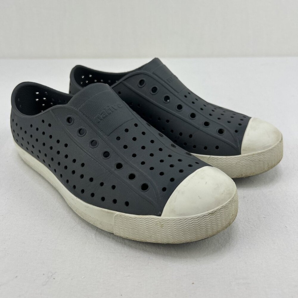 Native Jefferson Unisex Slip On Lightweight White/Gray Water Shoes Kids Sz J4